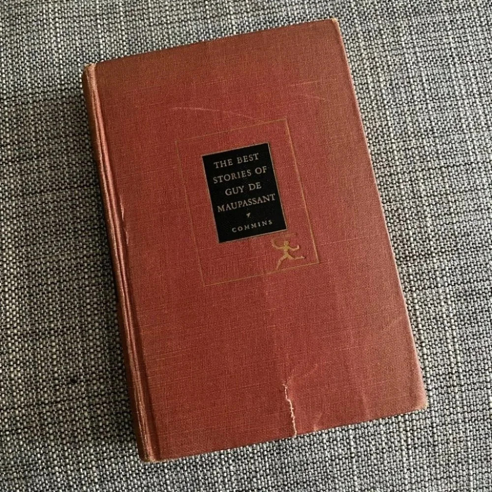 Vintage - Guy de Maupassant Book